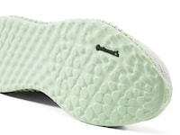 Innovative High-Performance Sneakers Image 2