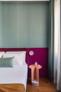 Apartment-Inspired Hotel Designs Image 8