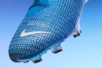 Stiffness-Reducing Cleat Designs Image 5