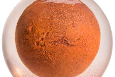 Mars-Themed Dust Globes