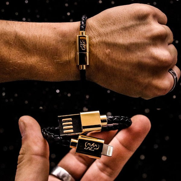 13 High-Tech Bracelets