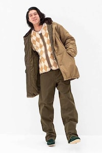 Autumn-Ready Militaristic Fashion Image 2