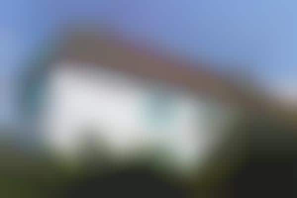 Rentable Impressionist Artist-Owned Houses