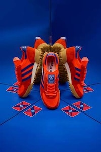 Bold Tonal Breathable Shoes Image 2