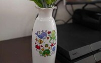 Eco-Conscious Cosmetic Bottles Image 6