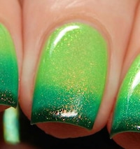 Thermal Nail Lacquers Image 6