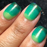 Thermal Nail Lacquers Image 7