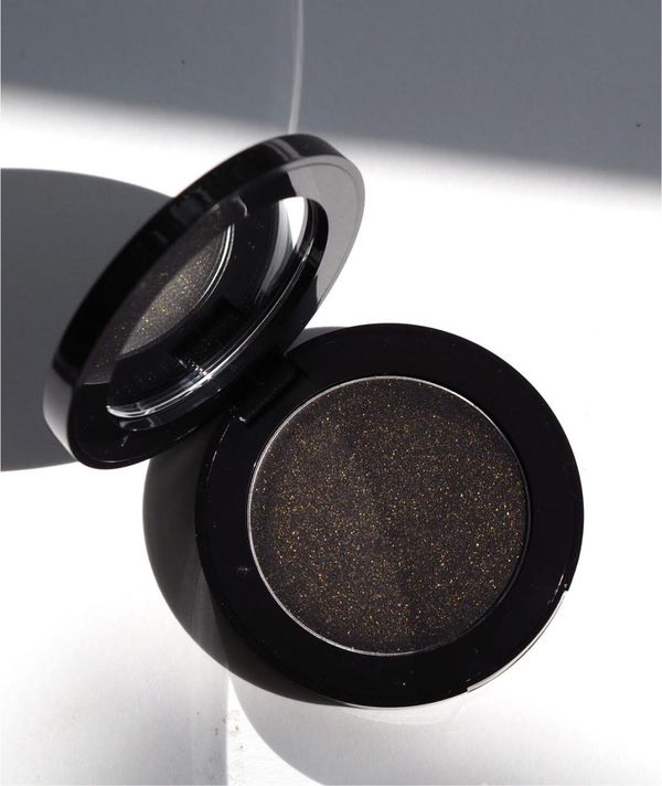 15 Color-Changing Beauty Products