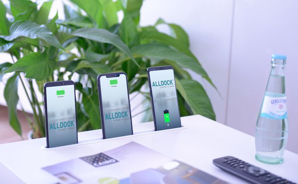 Top 100 Gadgets Trends in August