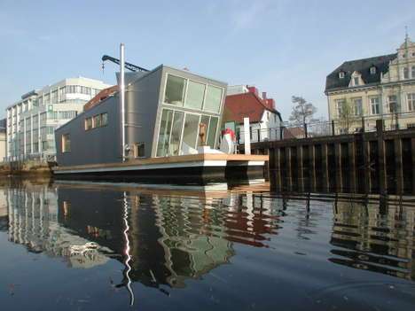 28 Ways to Live on Water