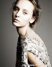 Chameleon Models Image 4