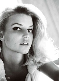 Introspective Hollywood Editorials Image 4