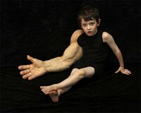 Giant Limb Sculptures Image 4