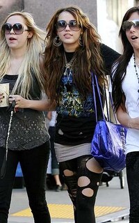 Ripped Black Jeans Image 8