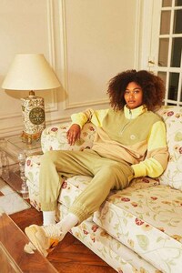 Chromatically Accented Slouchy Wear Image 2