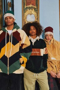 Chromatically Accented Slouchy Wear Image 3