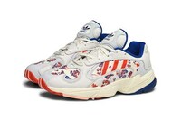 Japanese Art-Inspired Sneakers Image 3