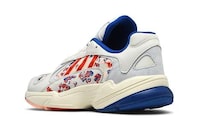 Japanese Art-Inspired Sneakers Image 4