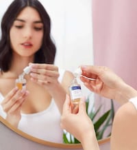 Algorithmic Skincare Serums Image 3