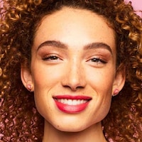 Crease-Proof Concealers Image 7
