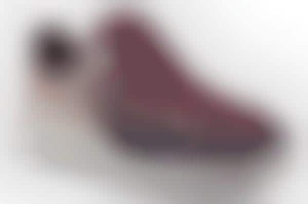 Sporty Flexible Sneakers