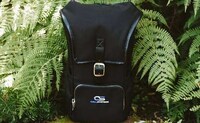 Discreet Drink-Chilling Backpacks Image 4
