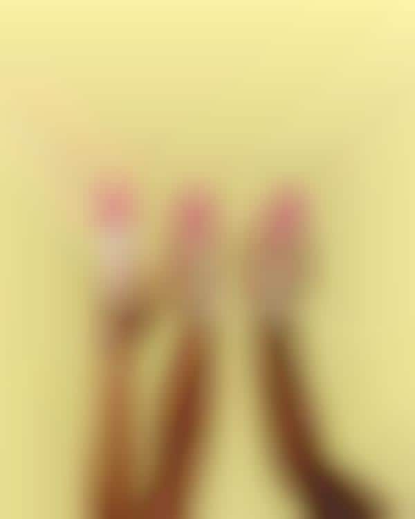 Anti-Cellulite Tanning Foams