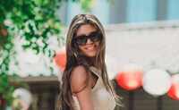AI-Integrated Livestream Sunglasses Image 5