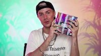 Travel-Friendly Rainbow Palettes Image 7