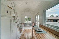 Timber-Clad Tiny Homes Image 7