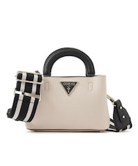 Hybrid Fanny Pack Purses Image 6