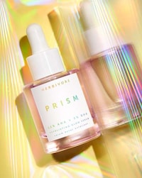 Glow-Boosting Exfoliating Serums Image 2