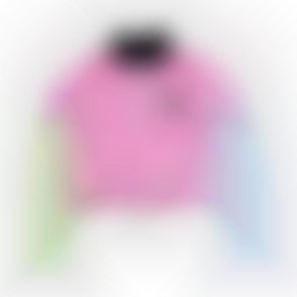 Playful Robustly Colored Fashion