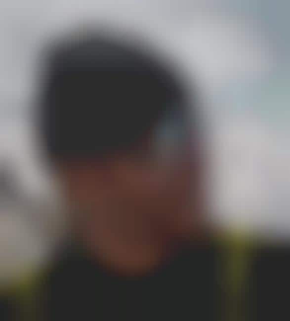 Goggle-Like Adventurer Sunglasses