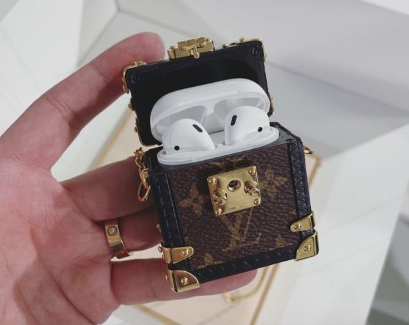 earphone trunk box