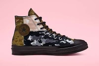 Camo-Printed Color-Blocked Shoes Image 4