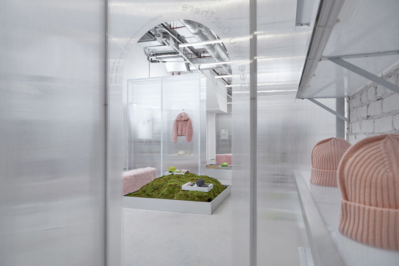 Weather-Themed Apparel Pop-Ups