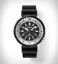 Light-Powered Diver Timepieces Image 2