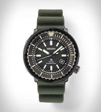 Light-Powered Diver Timepieces Image 3