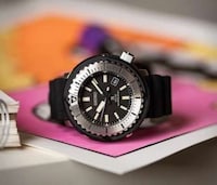 Light-Powered Diver Timepieces Image 5