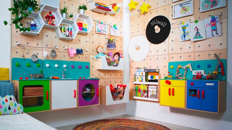 Kid-Friendly Modular Walls