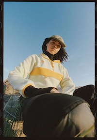Stylistic Sporty Winter Apparel Image 3