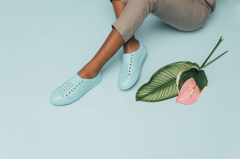 Algae-Enriched Foam Footwear