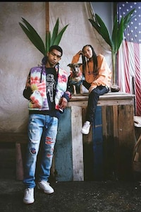 Tropical Winter-Themed Fashion Image 6
