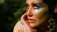 Creativity-Inspiring Artist Cosmetics Image 2