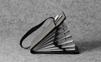 Accordion-Style Card Carriers Image 6