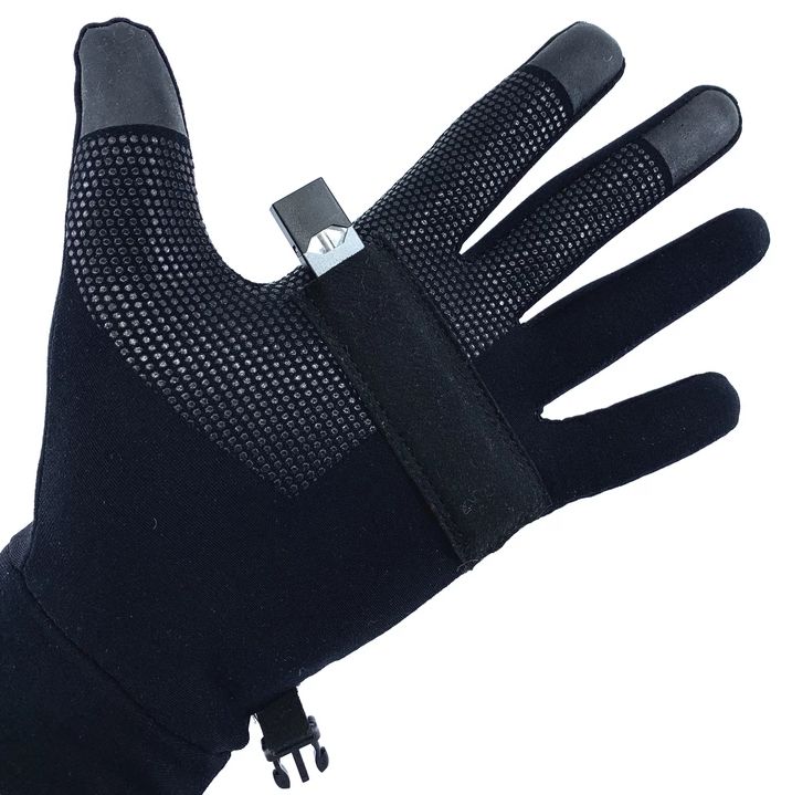 Vape-Holding Gloves