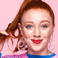 Pore-Minimizing Hydrating Primers Image 4