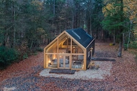 Eco-Friendly Wood-Clad Cabins Image 6