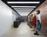 In-Store Projected Displays Image 4